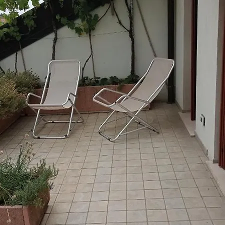 Attico Di Marisa كودرويبو